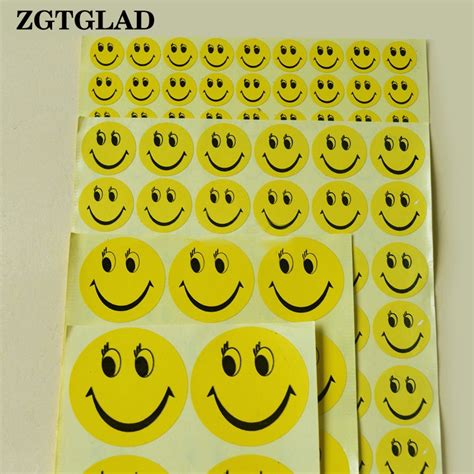 Zgtglad 1 Sheet Cute Children Smile Face Stickers Self