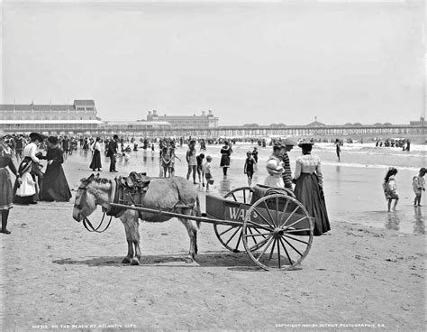 20 Vintage Pictures of Atlantic City Beach in the 1900s ~ vintage everyday