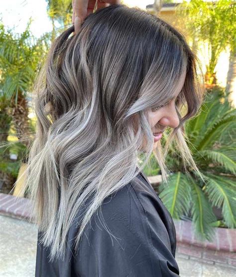 10 Ideas For Beautiful Gray Highlights Balayage And Other Techniques