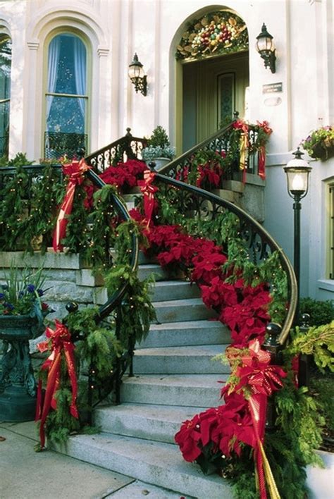 20 Elegant Outdoor Christmas Decorations Perfect For The Holiday Season