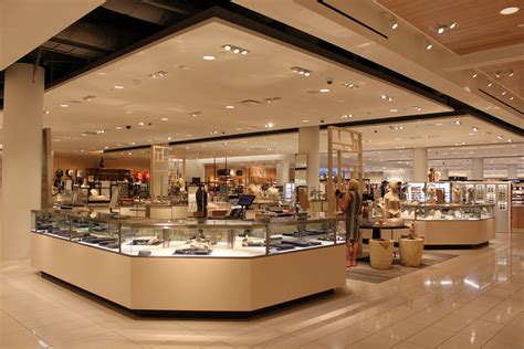 Online buy clothes von verschiedenen shops. Nordstrom South Coast Plaza - Morrow Meadows