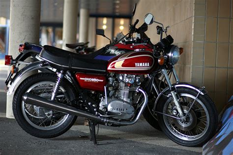 Motovelha Yamaha Xs650 Coisa Dos Anos 70