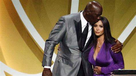 Wnba player tamika catchings, fiba executive patrick baumann and coaches eddie sutton, rudy tomjanovich, kim mulkey and barbara. NBA: Kobe Bryant enters Hall of Fame after emotional ...