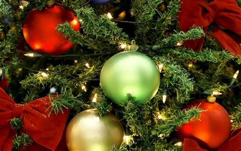 Download Wallpaper 1440x900 Christmas Decorations Balloons Christmas