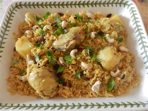 Bukan cuma lezat saja, nasi briyani ayam ini mudah dibuat juga. Taste of Love: Nasi Briyani Ayam Resepi Mama