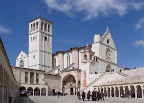We The Italians Unesco Sites Of Italy Assisi The Basilica Of San