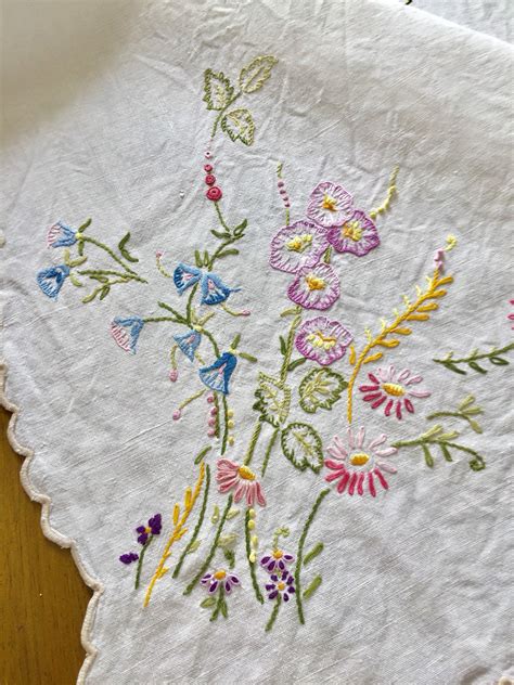 Vintage Large Linen Embroidered Tablecloth 1940 1950s Etsy Uk