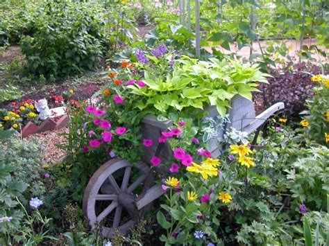 We did not find results for: Wheelbarrow Planter Ideas (Garden & Yard Pictures ...
