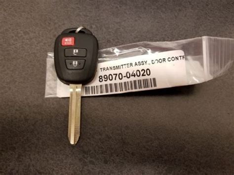 Oem Genuine Toyota Tacoma Keyless Remote Key Fob Transmitter