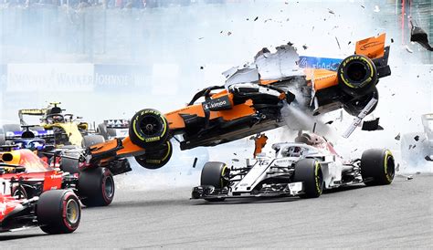 Calendario del mundial de f1 2021: Impactante y brutal choque en la Fórmula 1 - Diario Hoy En ...