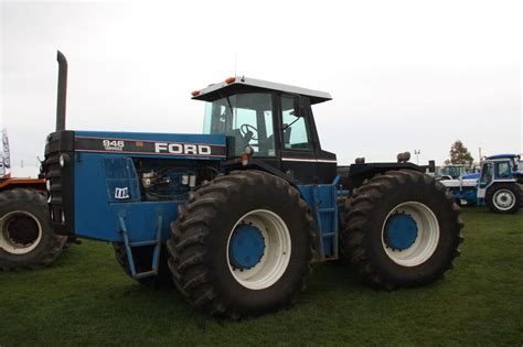 Ford Versatile 946 Tractor And Construction Plant Wiki Fandom Powered