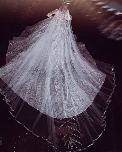 Fotoğraf Açıklaması Yok Ball Gown Wedding Dress Ball Gowns Silver