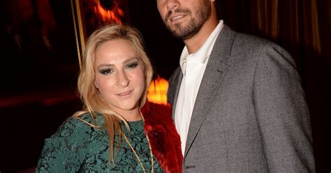 Les nouvelles aventures de cendrillon : Marilou Berry et son compagnon - Soirée d'inauguration de ...