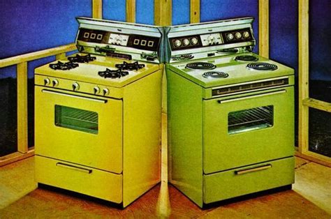 70s Appliances Avocado Green And Harvest Gold Dont Miss These Colors