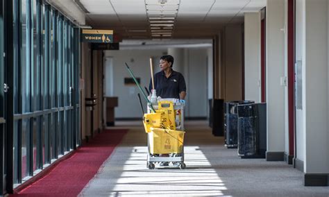 Professional Janitorial Services Servicemaster By Stratos