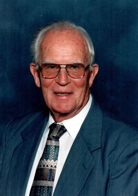 James C. Moore Obituary - Ravenna, OH