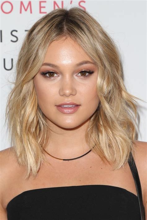 Olivia Holt Wavy Light Brown Bob Dark Roots Hairstyle Steal Her Style