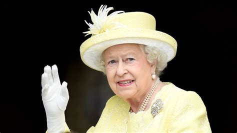 ¿por Qué La Reina Isabel Ii De Inglaterra Tiene Dos Cumpleaños Bbc