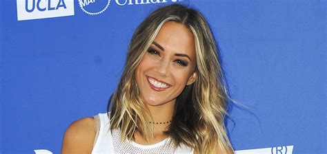 Jana Kramer Suffers A Miscarriage I Just Dont Want To Feel Alone First For Women