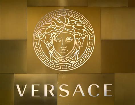 ᐈ Versace Stock Pictures Royalty Free Donatella Versace Pic Images