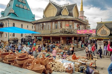 Flea Market In Izmailovo My Guide Moscow