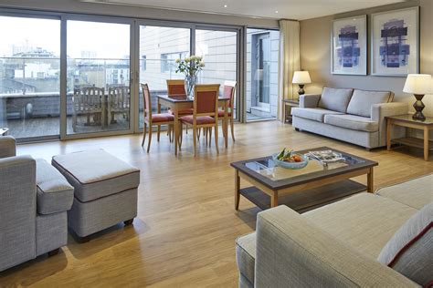 Nagy Szájvíz úrnő London Holiday Apartments Short Stay Ismerik Magán