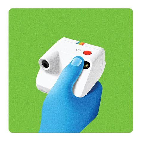 How To Use The Polaroid Go Camera