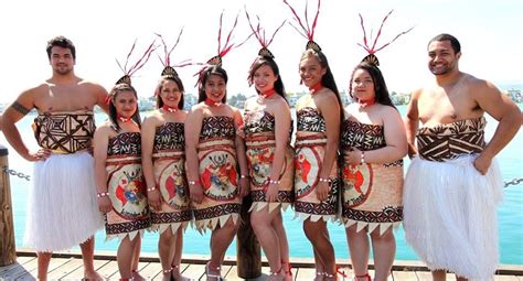 Tongan Tauolunga Outfits Tongan Tau Olunga Pinterest Tongan