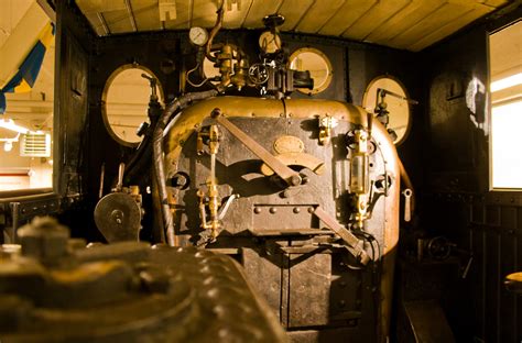 Maybe you would like to learn more about one of these? SJ bei Gävle (Sveriges Järnvägsmuseum)