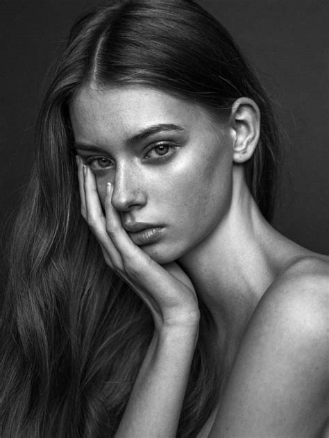Top Newcomer Lauren De Graaf Is New With Us Portrait Photography Women Face Photography