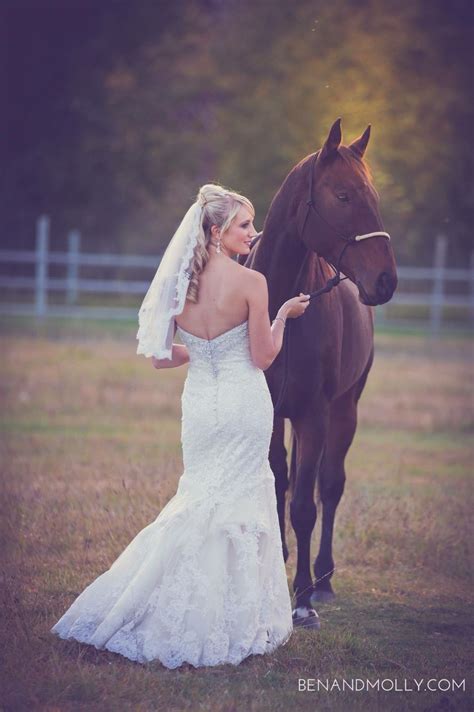Bride With Horse Wedding Photography Wedding Photos Horses Ranch