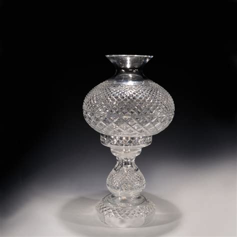 No chips, cracks, hairlines or. VINTAGE IRISH WATERFORD CRYSTAL INISHMAAN TABLE LAMP