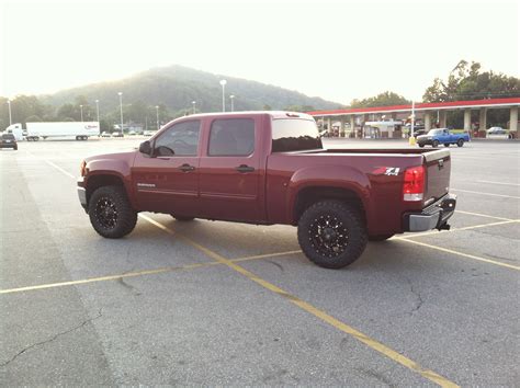 My 2013 With Leveling Kit And New Wheels And Tires What You Chevy