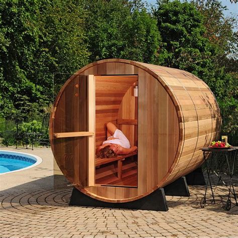 Unique Outdoor Wooden Barrel Shaped Saunas With Images Barrel Sauna