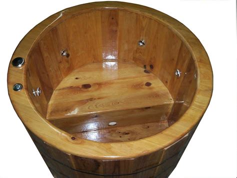 Dailylife portable bathtub, japanese soaking bath tub for shower stall, foldable bathtub with thermal foam, freestanding, folding & soaking spa bath tub with pillow for small spaces, cosmic space blue. Barrel Wooden Ofuro Bathtub - Standalone - American Wood Tubs