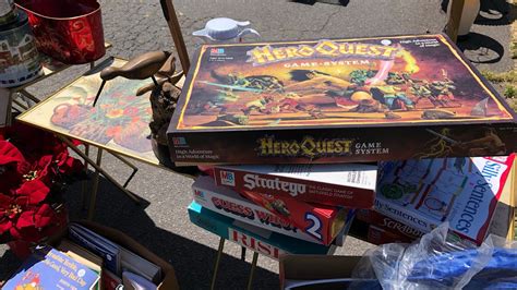 AMAZING Garage Sale Finds for Huge PROFIT!! - YouTube