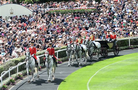 Royal Ascot Dress Code Queues Expected As Course Checks Crowd Outfits