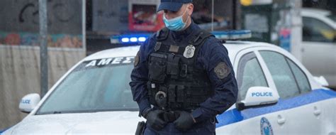 Γενικά αίθριος με αισθητή άνοδο της θερμοκρασίας. Επίθεση με γκαζάκια σε είσοδο πολυκατοικίας στην Τούμπα ...