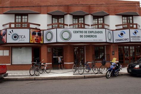 Todos os 19 feriados na espanha 2021 nesta lista. El feriado por el día del Empleado de Comercio será el ...