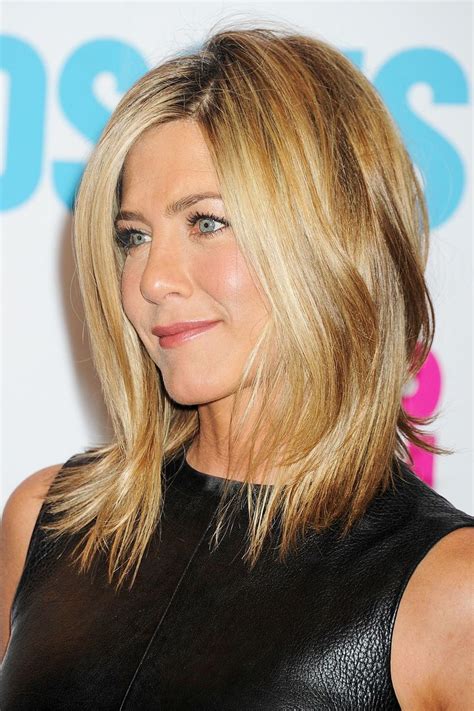 60 Of Jennifer Anistons Greatest Hairstyles Jennifer Aniston Hair