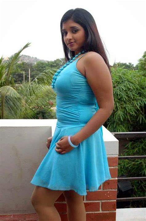 She is an actress who worked mainly in malayalam movies. Bollywood Actresses Pictures Photos Images: Mallu Masala ...