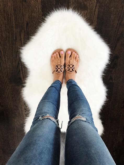 These has only been worn a few times. 5 Best Flat Sandals for Summer | MrsCasual