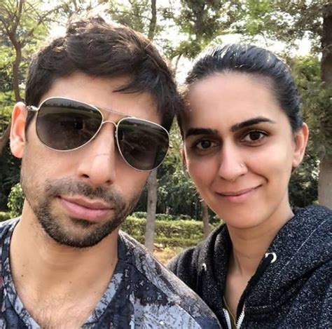 Selfie Moment For Mr And Mrs Nehra Mycrickettrolls Latest Cricket News Cricket