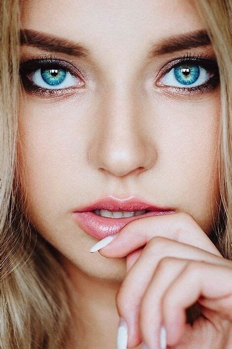 pin by igor on girls beautiful eyees beautiful eyes color woman with blue eyes gorgeous eyes