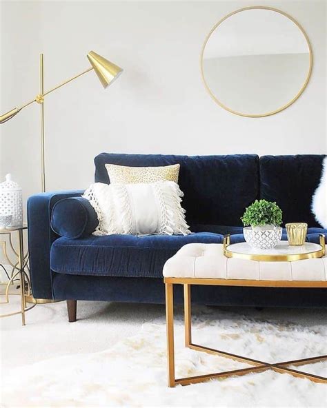 How To Decorate A Living Room With Navy Blue Couch