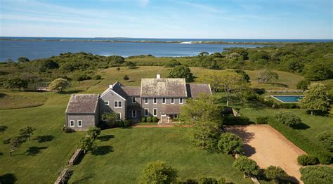 Red Gate Farm The Private Refuge Of Jacqueline Kennedy Onassis