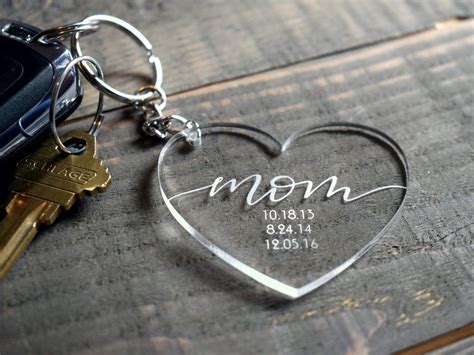 Personalized Mom Key Chain With Date Clear Acrylic Mom Keychain Keychain Personalized Keychain