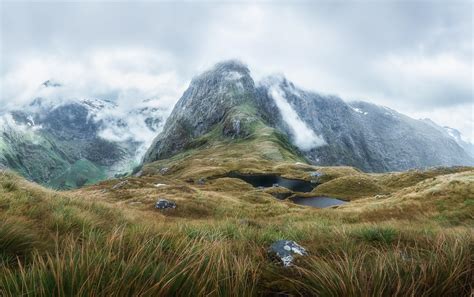 Some Of The Insane Scenery From Mackinnon Pass On The Milford Track R
