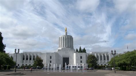 Oregon State Capitol Building Time Lapse Stock Video Footage 0022 Sbv