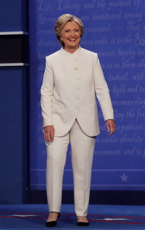 Her horoscope/sun sign is scorpion, nationality american and ethnicity is not known. Hillary Clinton Wiki, Height, Weight, Age, Boyfriend ...